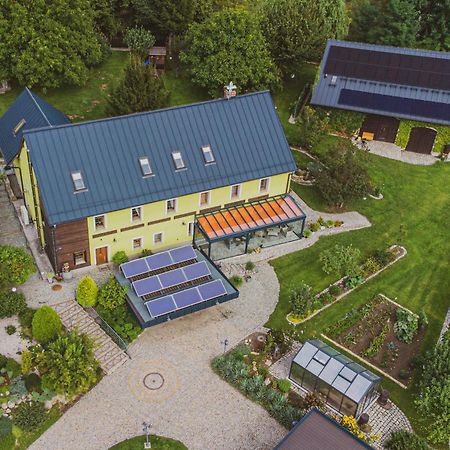 Dom Ogrodnika Apartment Jezow Sudecki Luaran gambar