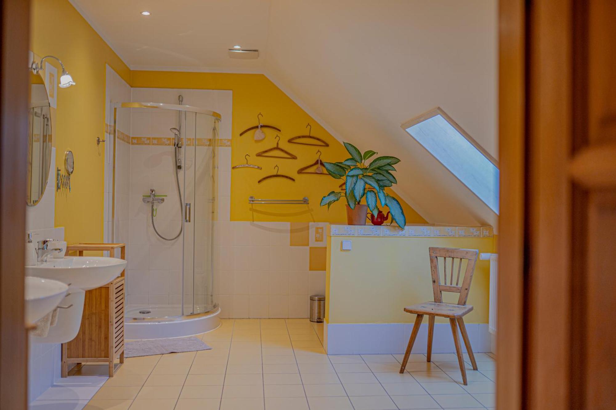 Dom Ogrodnika Apartment Jezow Sudecki Luaran gambar